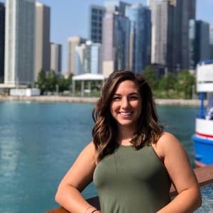 Meet your Posher, Jennifer